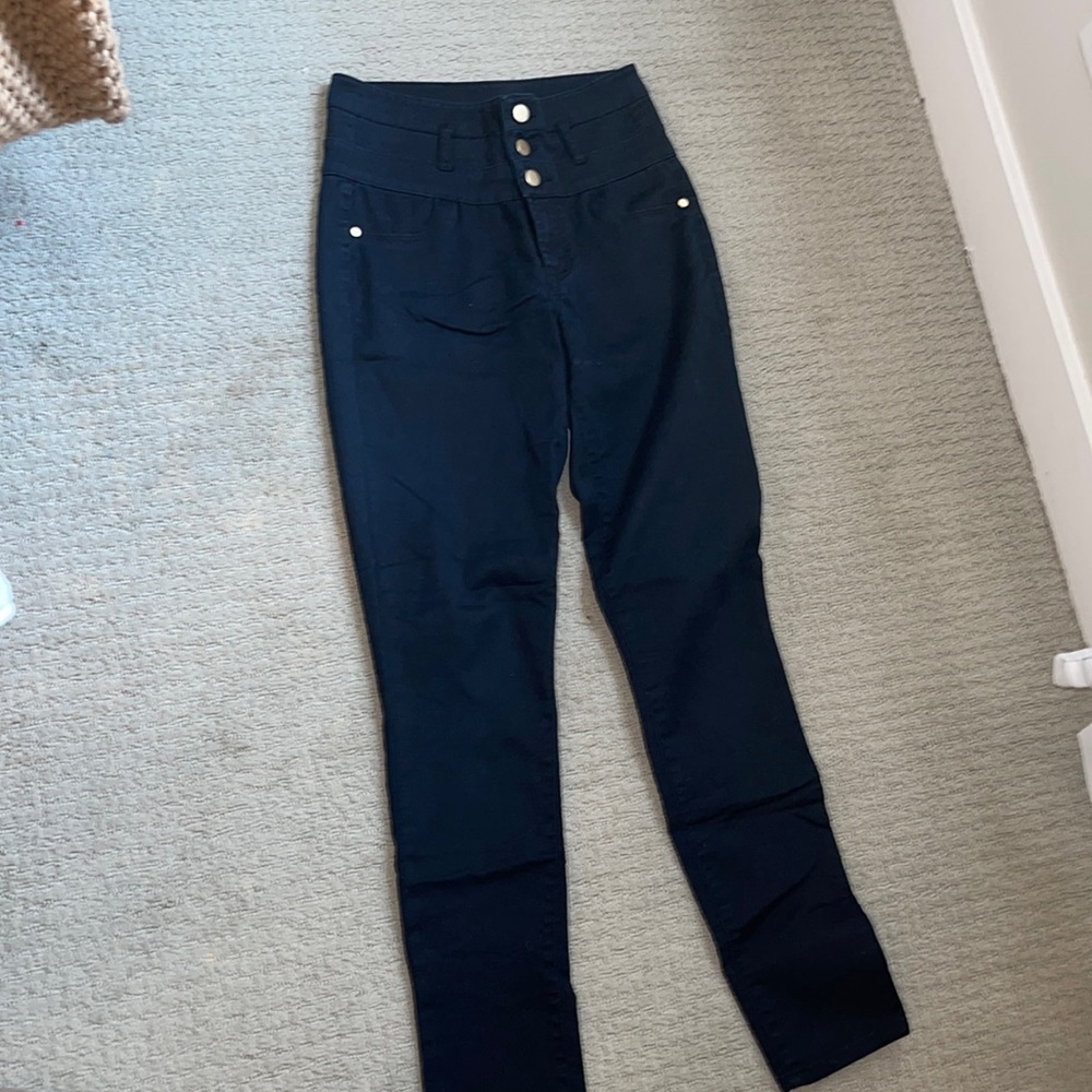 Black high waisted skinny jeans